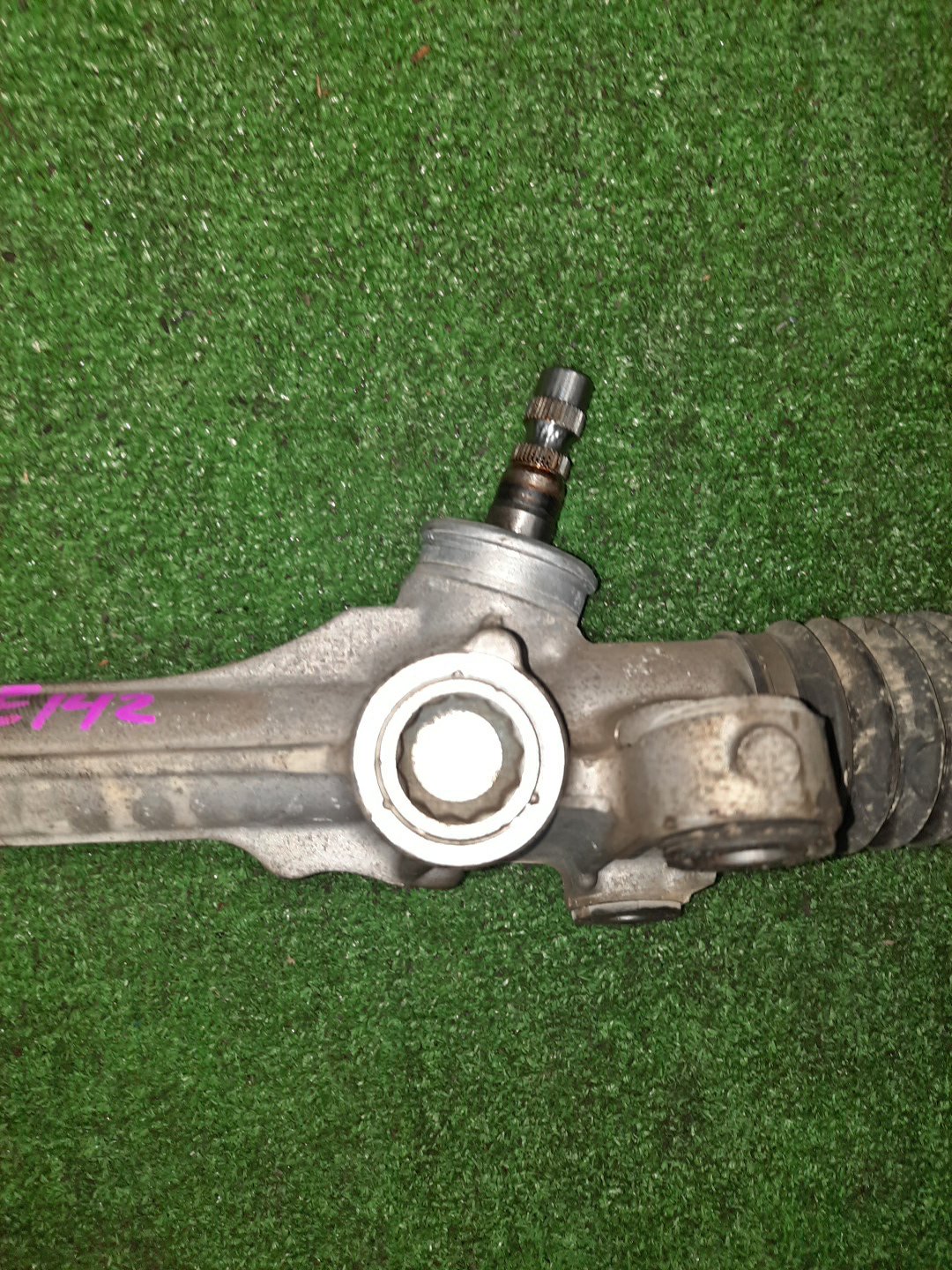 Рулевая рейка передняя TOYOTA COROLLA FIELDER, COROLLA  AXIO ZRE142G, NZE141G, NZE141, ZRE142 2ZR-FAE, 2ZR-FE, 1NZ-FE 3 ракурс