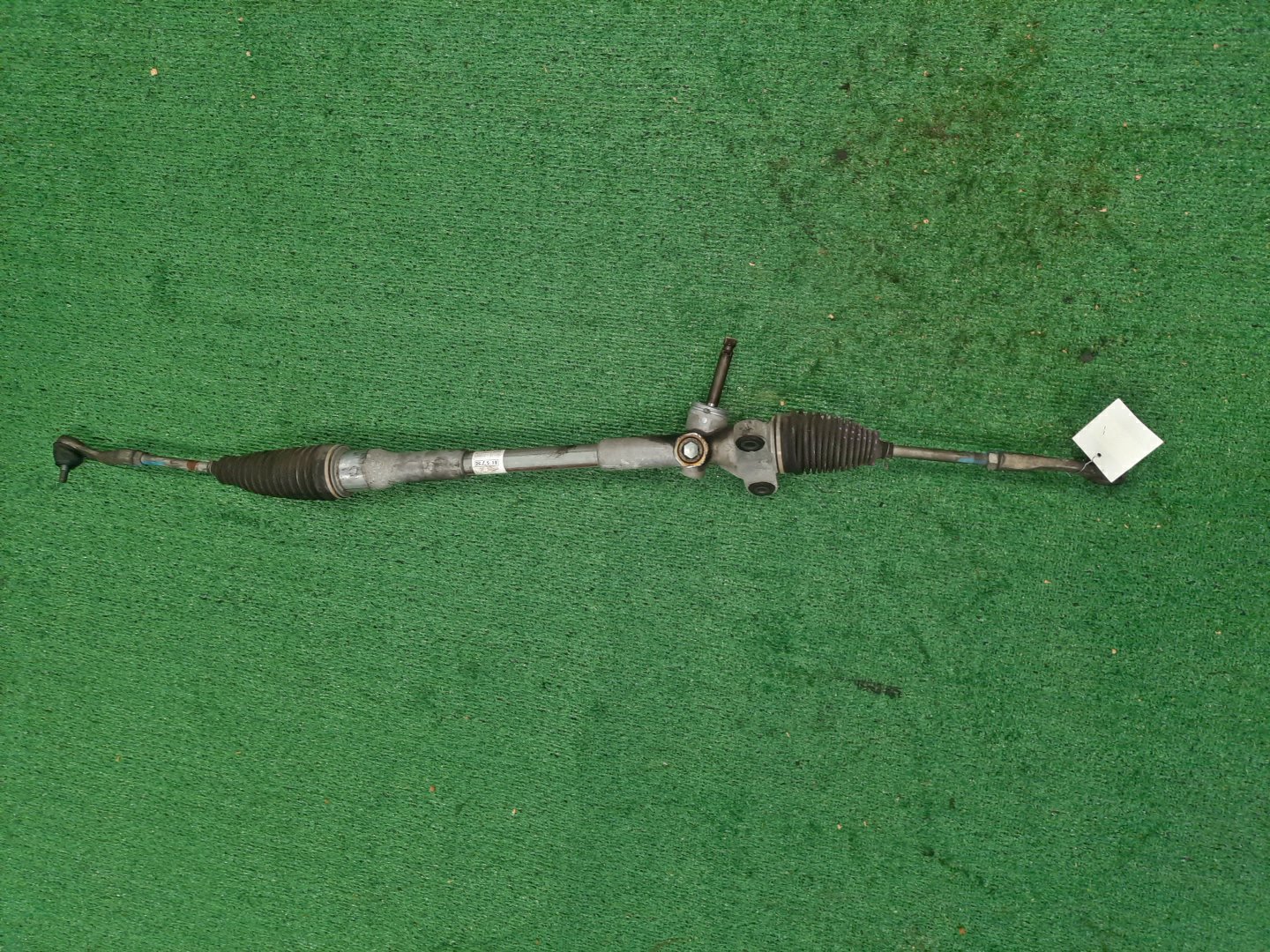 Рулевая рейка передняя  TOYOTA PASSO, BB, BOON, COO KGC15, KGC10, QNC10, QNC20, QNC21, QNC25, M301S, M310S, M300S, M401S, M402S, M411S 1KR-FE, K3-VE, 3SZ-VE 1 ракурс