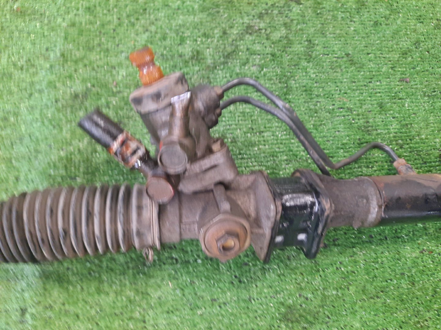 Рулевая рейка передняя SUZUKI ESCUDO, GRAND ESCUDO TD62W, TD32W, TA02W, TX92W, TD02W, TA52W, TL52W, TD52W H25A, RF-T, G16A, H27A, J20A 3 ракурс