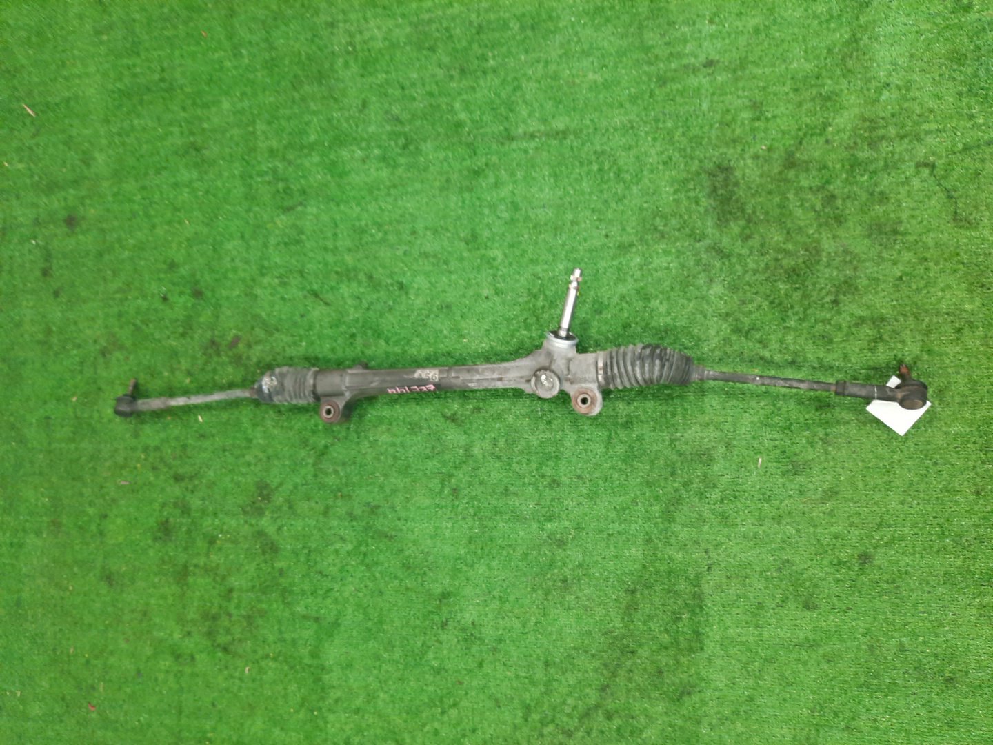Рулевая рейка передняя TOYOTA AXIO, COROLLA FIELDER, COROLLA  AXIO, FIELDER NZE144, ZRE144, ZRE144G, NZE144G 1NZ-FE, 2ZR-FAE, 2ZR-FE 1 ракурс