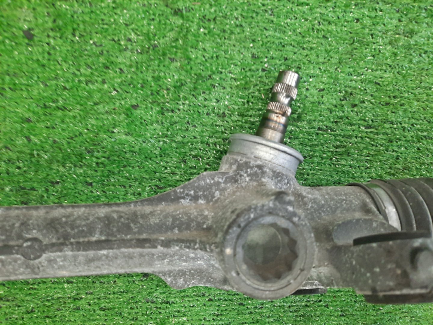 Рулевая рейка передняя TOYOTA COROLLA FIELDER, COROLLA  AXIO ZRE142G, NZE141G, NZE141, ZRE142 2ZR-FAE, 2ZR-FE, 1NZ-FE 3 ракурс