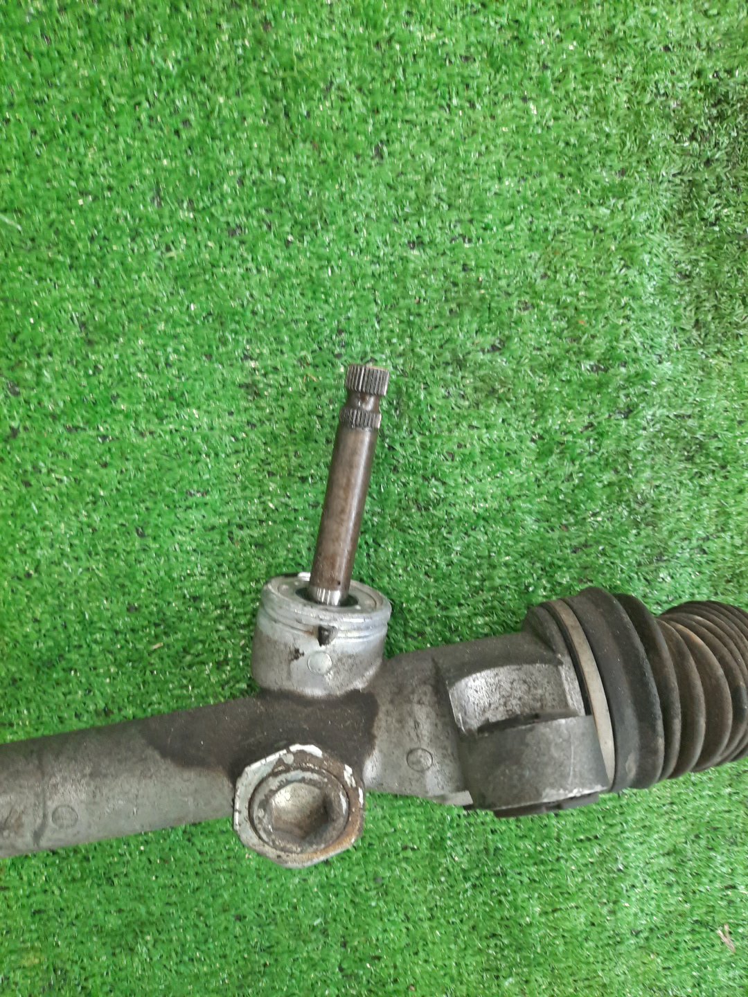 Рулевая рейка передняя TOYOTA PASSO, BB, BOON, COO KGC15, KGC10, QNC10, QNC20, QNC21, QNC25, M301S, M310S, M300S, M401S, M402S, M411S 1KR-FE, K3-VE, 3SZ-VE 3 ракурс Рулевая рейка передняя TOYOTA PASSO, BB, BOON, COO KGC15, KGC10, QNC10, QNC20, QNC21, QNC25, M301S, M310S, M300S, M401S, M402S, M411S 1KR-FE, K3-VE, 3SZ-VE 3 ракурс