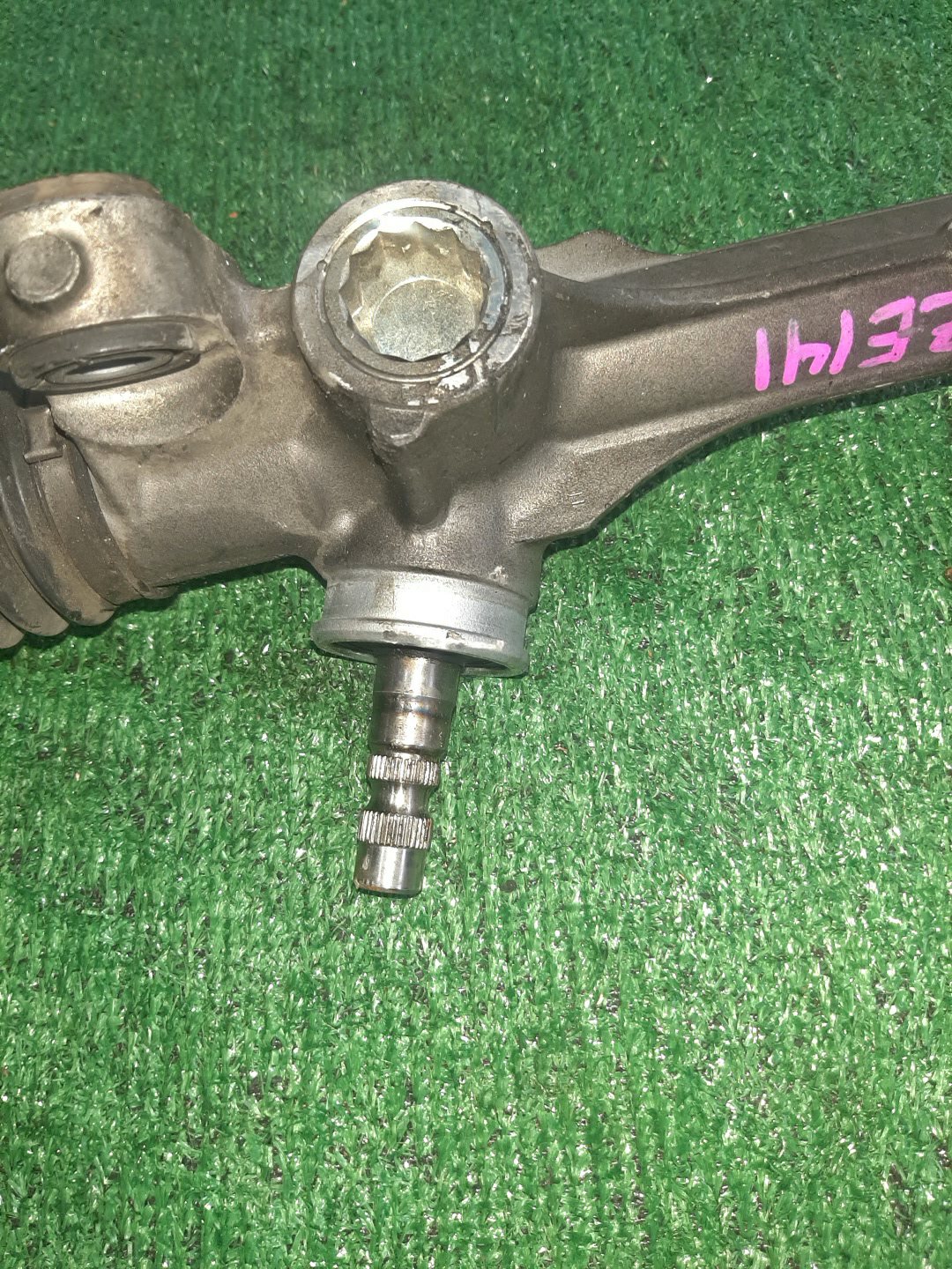 Рулевая рейка передняя TOYOTA COROLLA FIELDER, COROLLA  AXIO ZRE142G, NZE141G, NZE141, ZRE142 2ZR-FAE, 2ZR-FE, 1NZ-FE 3 ракурс