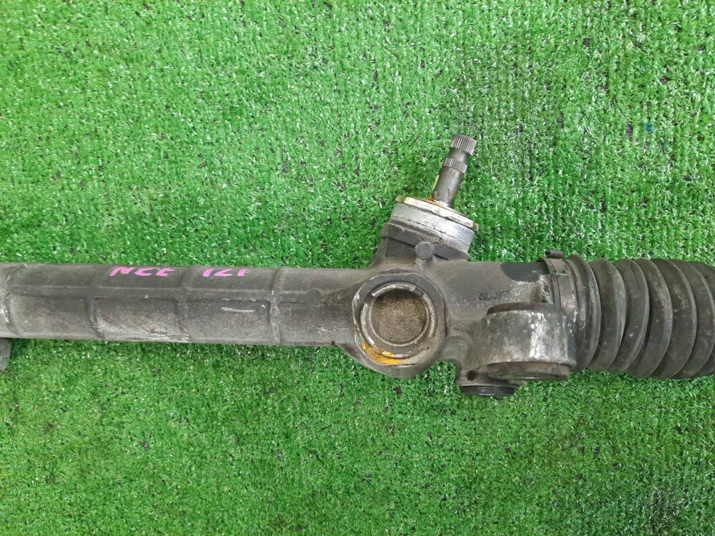 Рулевая рейка передняя TOYOTA COROLLA, COROLLA SPACIO, COROLLA FIELDER, ALLEX, COROLLA RUNX, WILL VS NZE121, NZE120, NZE121N, NZE121G, ZZE122, NZE127 1NZ-FE, 2NZ-FE, 1ZZ-FE 3 ракурс