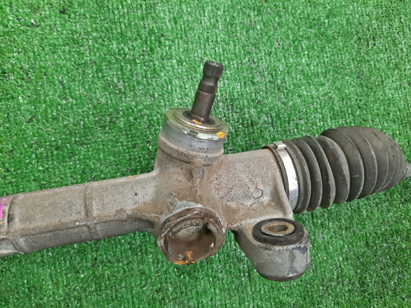 Рулевая рейка передняя TOYOTA COROLLA, COROLLA SPACIO, COROLLA FIELDER, ALLEX, COROLLA RUNX, WILL VS NZE121, NZE120, NZE121N, NZE121G, ZZE122, NZE127 1NZ-FE, 2NZ-FE, 1ZZ-FE 3 ракурс