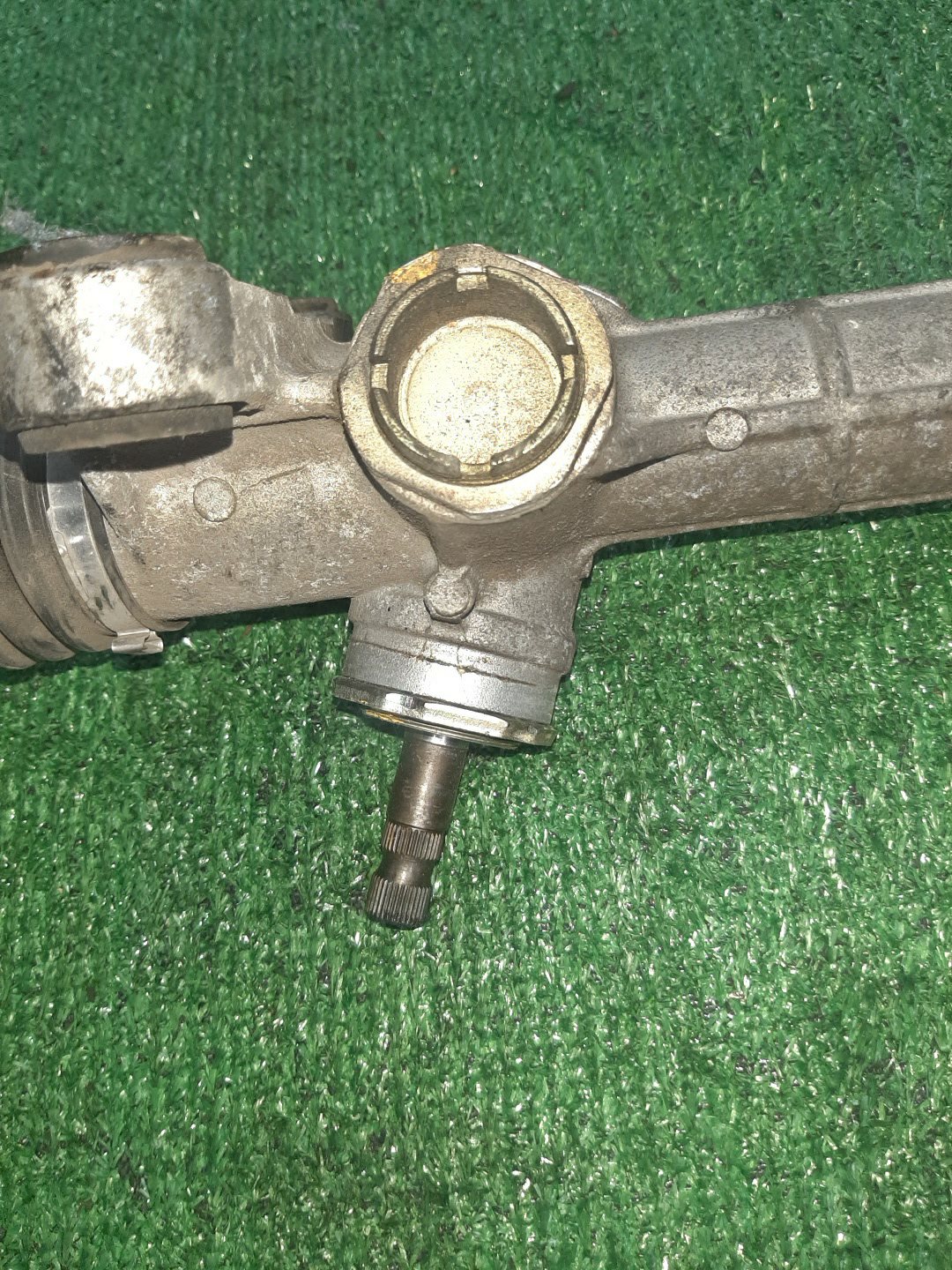 Рулевая рейка передняя TOYOTA COROLLA, COROLLA SPACIO, COROLLA FIELDER, ALLEX, COROLLA RUNX, WILL VS NZE121, NZE120, NZE121N, NZE121G, ZZE122, NZE127 1NZ-FE, 2NZ-FE, 1ZZ-FE 3 ракурс