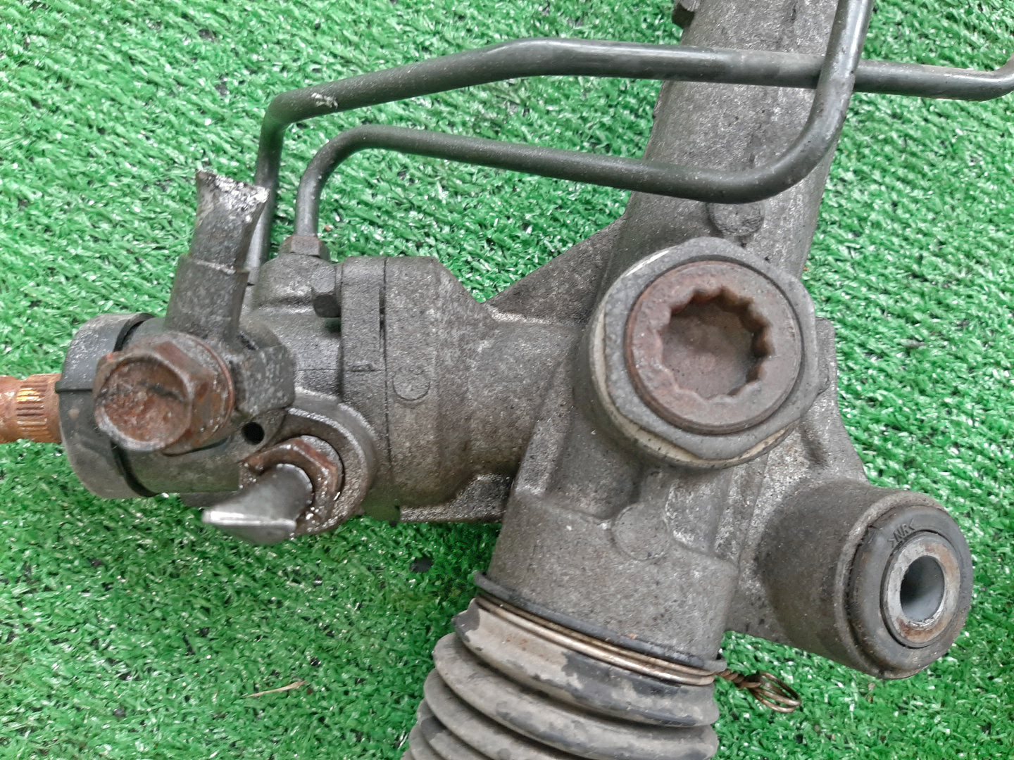 Рулевая рейка передняя SUZUKI ESCUDO TD94W, TD54W, TDA4W H27A, J20A, J24B 3 ракурс