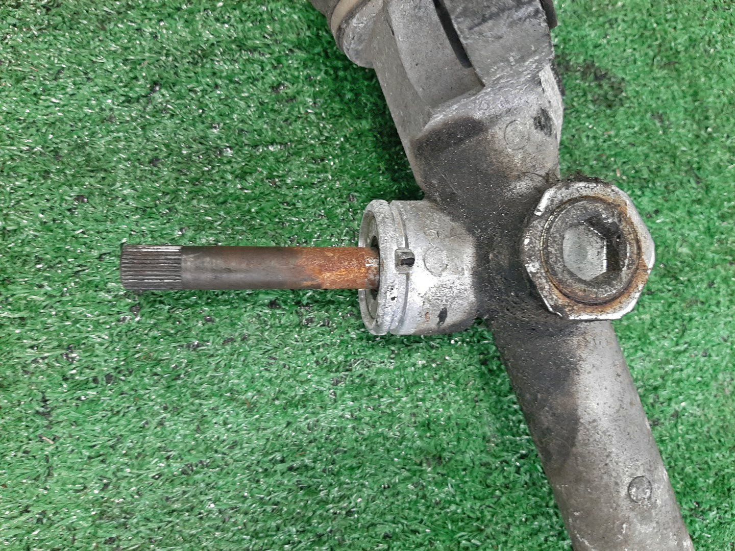 Рулевая рейка передняя TOYOTA PASSO, BB, BOON, COO KGC15, KGC10, QNC10, QNC20, QNC21, QNC25, M301S, M310S, M300S, M401S, M402S, M411S 1KR-FE, K3-VE, 3SZ-VE 4 ракурс Рулевая рейка передняя TOYOTA PASSO, BB, BOON, COO KGC15, KGC10, QNC10, QNC20, QNC21, QNC25, M301S, M310S, M300S, M401S, M402S, M411S 1KR-FE, K3-VE, 3SZ-VE 4 ракурс