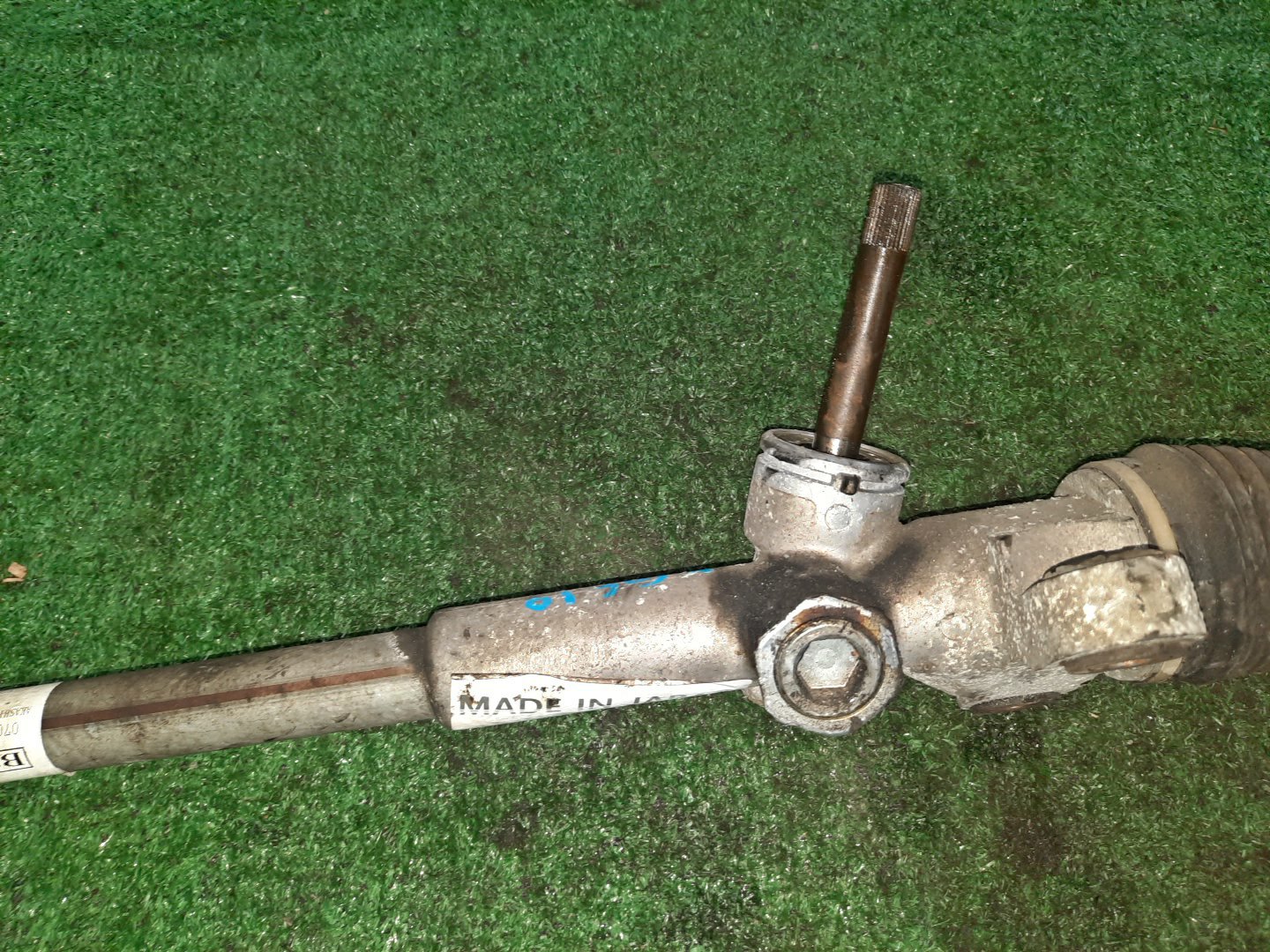 Рулевая рейка передняя TOYOTA PASSO, BB, BOON, COO KGC15, KGC10, QNC10, QNC20, QNC21, QNC25, M301S, M310S, M300S, M401S, M402S, M411S 1KR-FE, K3-VE, 3SZ-VE 3 ракурс Рулевая рейка передняя TOYOTA PASSO, BB, BOON, COO KGC15, KGC10, QNC10, QNC20, QNC21, QNC25, M301S, M310S, M300S, M401S, M402S, M411S 1KR-FE, K3-VE, 3SZ-VE 3 ракурс