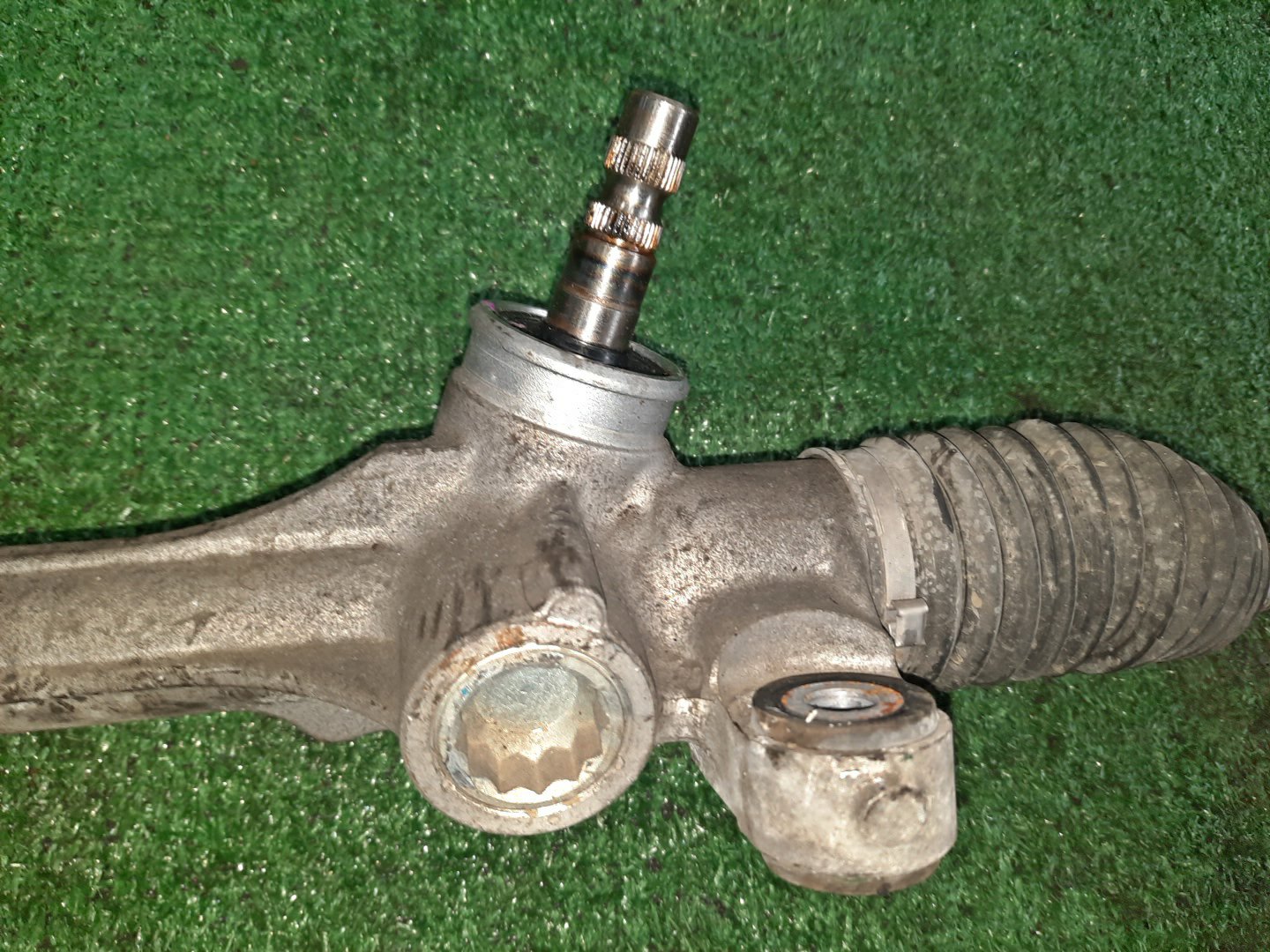 Рулевая рейка передняя TOYOTA COROLLA FIELDER, COROLLA  AXIO ZRE142G, NZE141G, NZE141, ZRE142 2ZR-FAE, 2ZR-FE, 1NZ-FE 3 ракурс