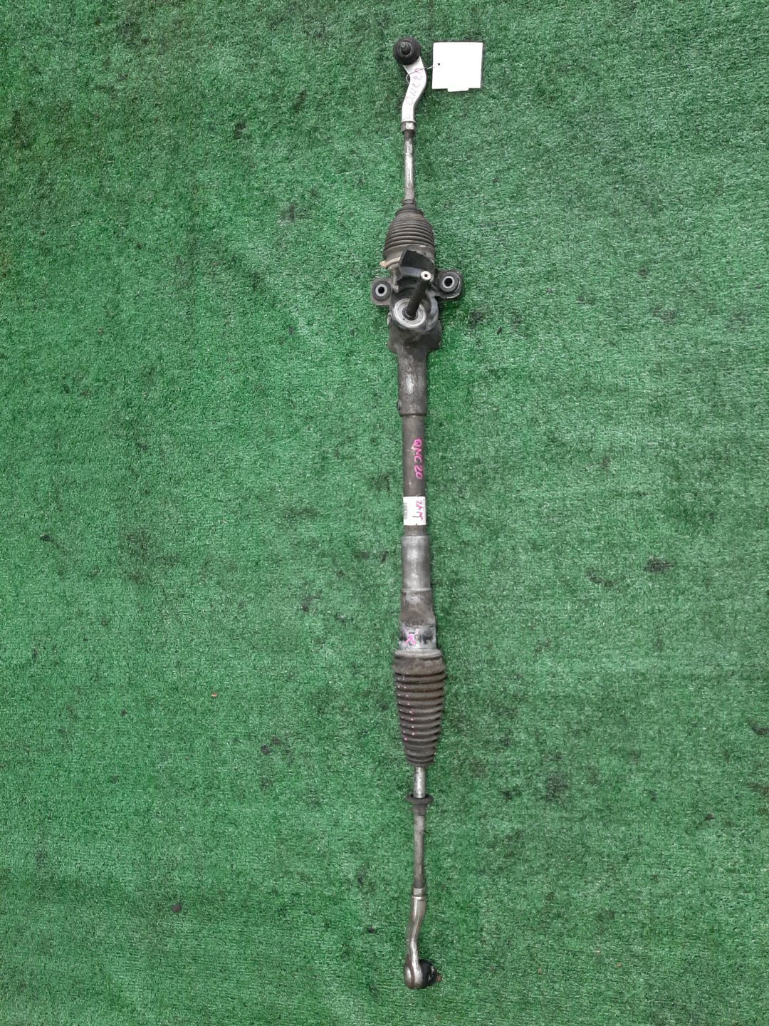 Рулевая рейка передняя TOYOTA PASSO, BB, BOON, COO KGC15, KGC10, QNC10, QNC20, QNC21, QNC25, M301S, M310S, M300S, M401S, M402S, M411S 1KR-FE, K3-VE, 3SZ-VE 1 ракурс Рулевая рейка передняя TOYOTA PASSO, BB, BOON, COO KGC15, KGC10, QNC10, QNC20, QNC21, QNC25, M301S, M310S, M300S, M401S, M402S, M411S 1KR-FE, K3-VE, 3SZ-VE 1 ракурс