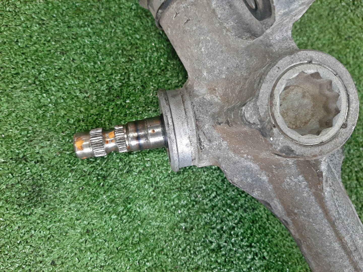 Рулевая рейка передняя TOYOTA COROLLA FIELDER, COROLLA  AXIO ZRE142G, NZE141G, NZE141, ZRE142 2ZR-FAE, 2ZR-FE, 1NZ-FE 3 ракурс