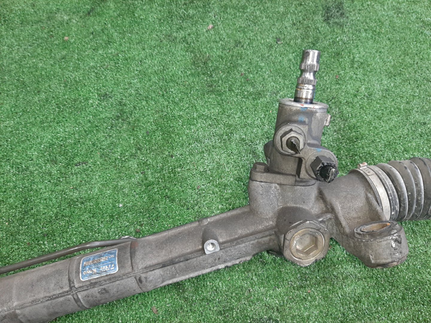 Рулевая рейка передняя TOYOTA VOLTZ ZZE136, ZZE137 1ZZ-FE, 2ZZ-GE 3 ракурс
