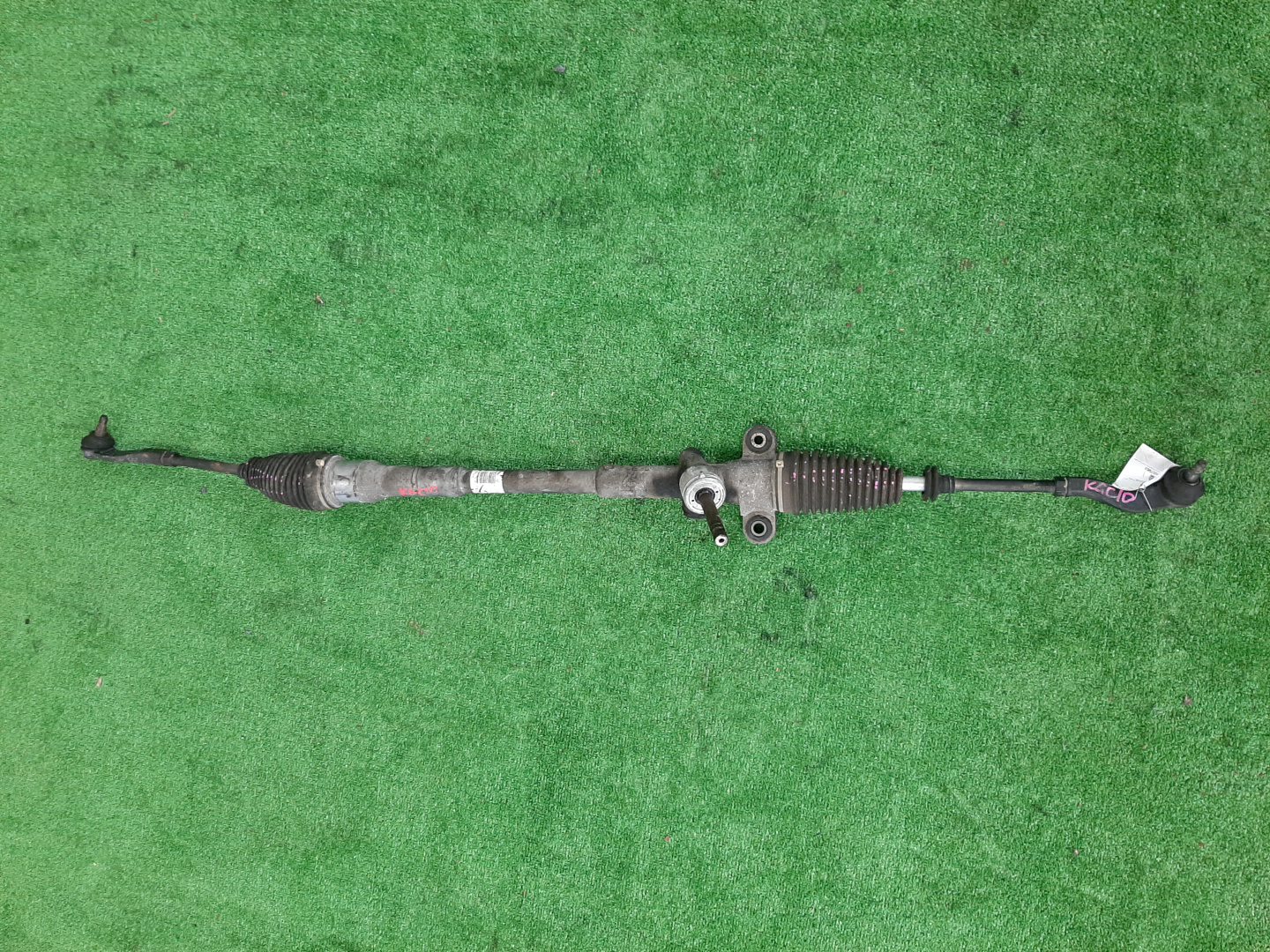 Рулевая рейка передняя TOYOTA PASSO, BB, BOON, COO KGC15, KGC10, QNC10, QNC20, QNC21, QNC25, M301S, M310S, M300S, M401S, M402S, M411S 1KR-FE, K3-VE, 3SZ-VE 1 ракурс Рулевая рейка передняя TOYOTA PASSO, BB, BOON, COO KGC15, KGC10, QNC10, QNC20, QNC21, QNC25, M301S, M310S, M300S, M401S, M402S, M411S 1KR-FE, K3-VE, 3SZ-VE 1 ракурс
