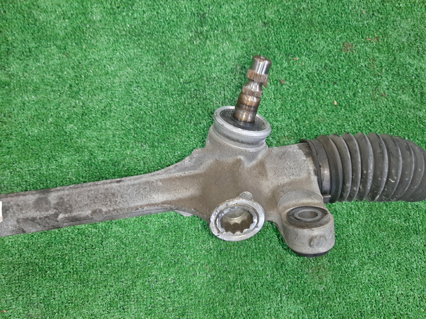 Рулевая рейка передняя TOYOTA COROLLA FIELDER, COROLLA  AXIO ZRE142G, NZE141G, NZE141, ZRE142 2ZR-FAE, 2ZR-FE, 1NZ-FE 3 ракурс