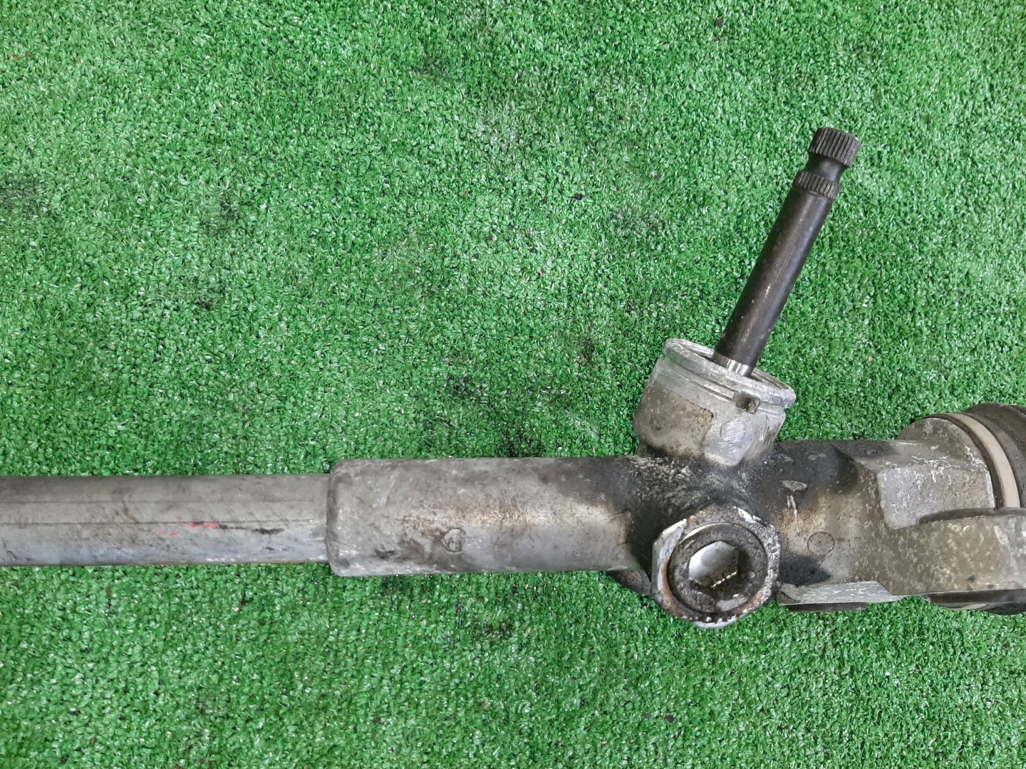 Рулевая рейка передняя TOYOTA PASSO, BB, BOON, COO KGC15, KGC10, QNC10, QNC20, QNC21, QNC25, M301S, M310S, M300S, M401S, M402S, M411S 1KR-FE, K3-VE, 3SZ-VE 3 ракурс Рулевая рейка передняя TOYOTA PASSO, BB, BOON, COO KGC15, KGC10, QNC10, QNC20, QNC21, QNC25, M301S, M310S, M300S, M401S, M402S, M411S 1KR-FE, K3-VE, 3SZ-VE 3 ракурс