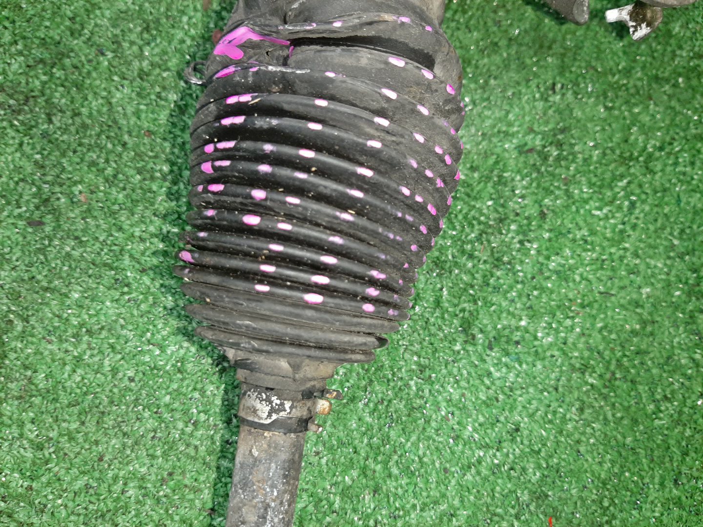 Рулевая рейка передняя MAZDA CAPELLA GF8P, GWEW, GW8W, GWER, GWFW, GFEP, GW5R, GFFP, GFER FP-DE, FS-ZE, FS-DE, RF-T, RF, KL-ZE 5 ракурс