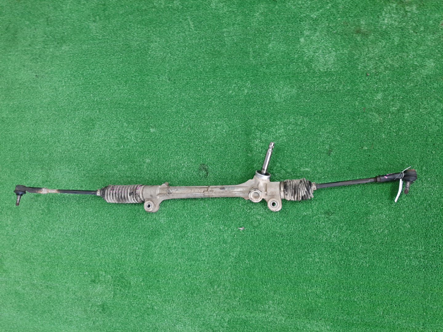 Рулевая рейка передняя TOYOTA AXIO, COROLLA FIELDER, COROLLA  AXIO, FIELDER NZE144, ZRE144, ZRE144G, NZE144G 1NZ-FE, 2ZR-FAE, 2ZR-FE 1 ракурс
