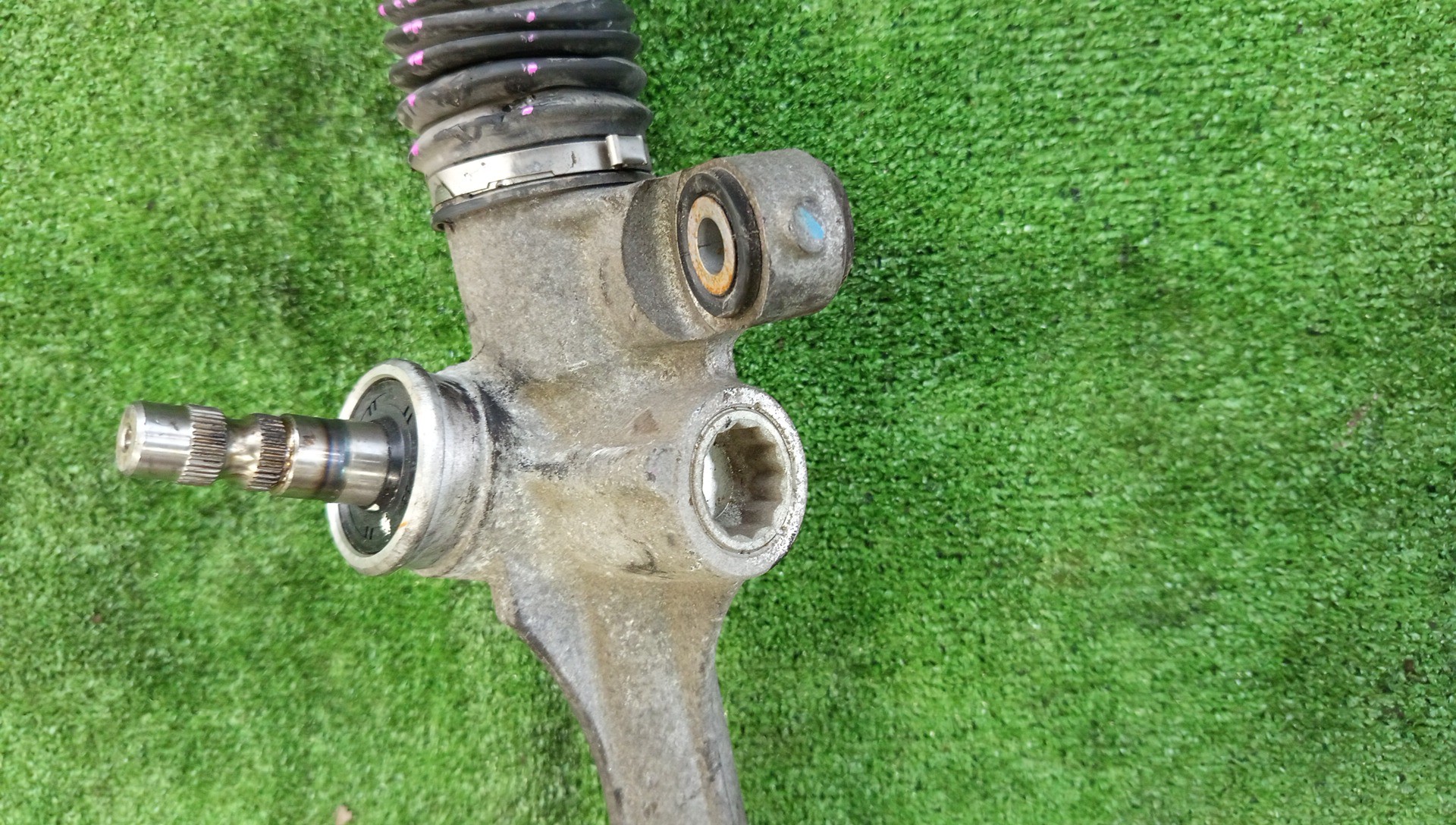 Рулевая рейка передняя TOYOTA COROLLA FIELDER, COROLLA  AXIO ZRE142G, NZE141G, NZE141, ZRE142 2ZR-FAE, 2ZR-FE, 1NZ-FE 3 ракурс
