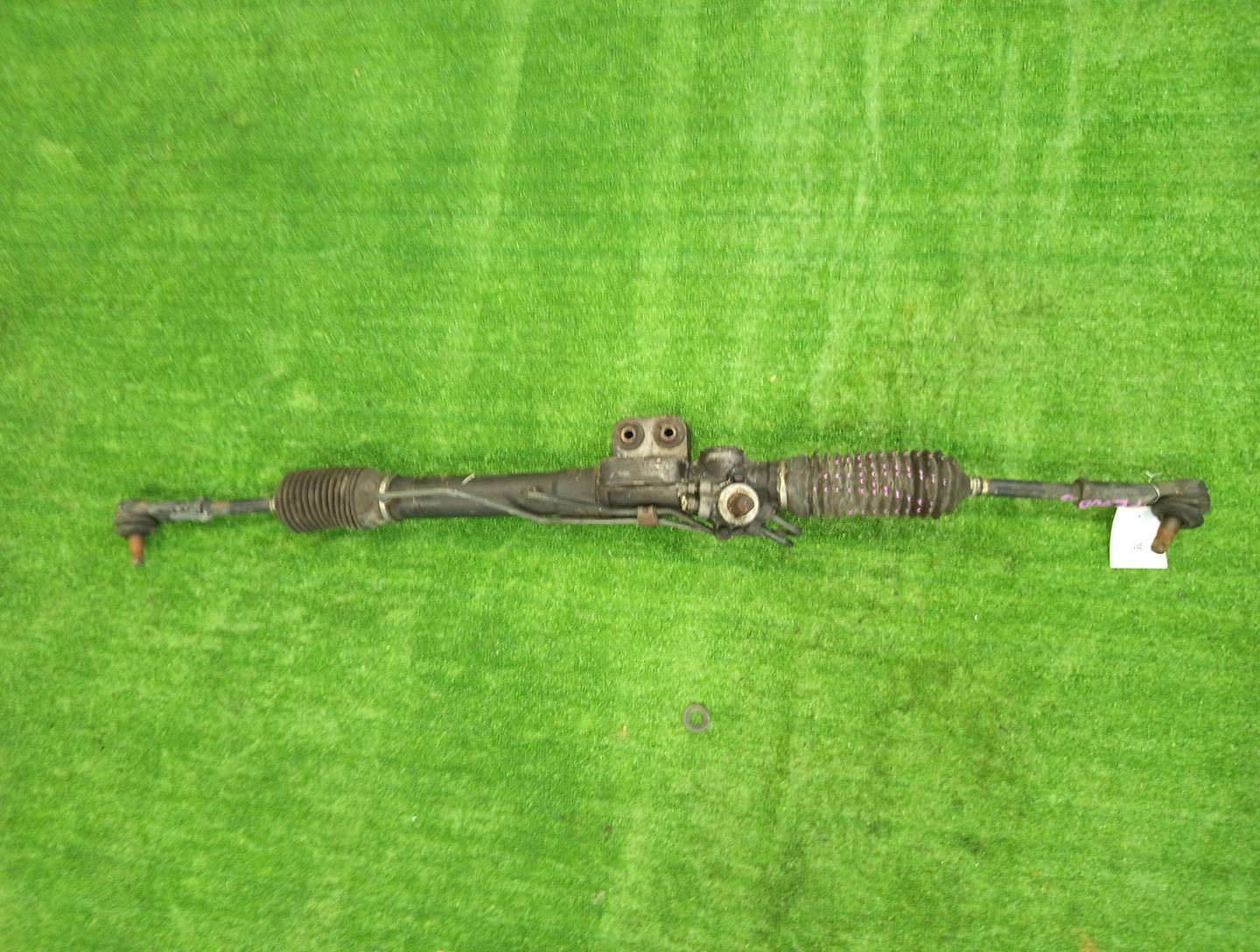Рулевая рейка передняя MITSUBISHI CANTER FE70B, FE70E, FB700, FE72B, FE72C, FE74B, FE78E, FE72D, FE70D, FE72E, FE70C, FB70A, FB70B 4M42, 4M51, 4G63, 4D33, 4M50T, 4M40 1 ракурс