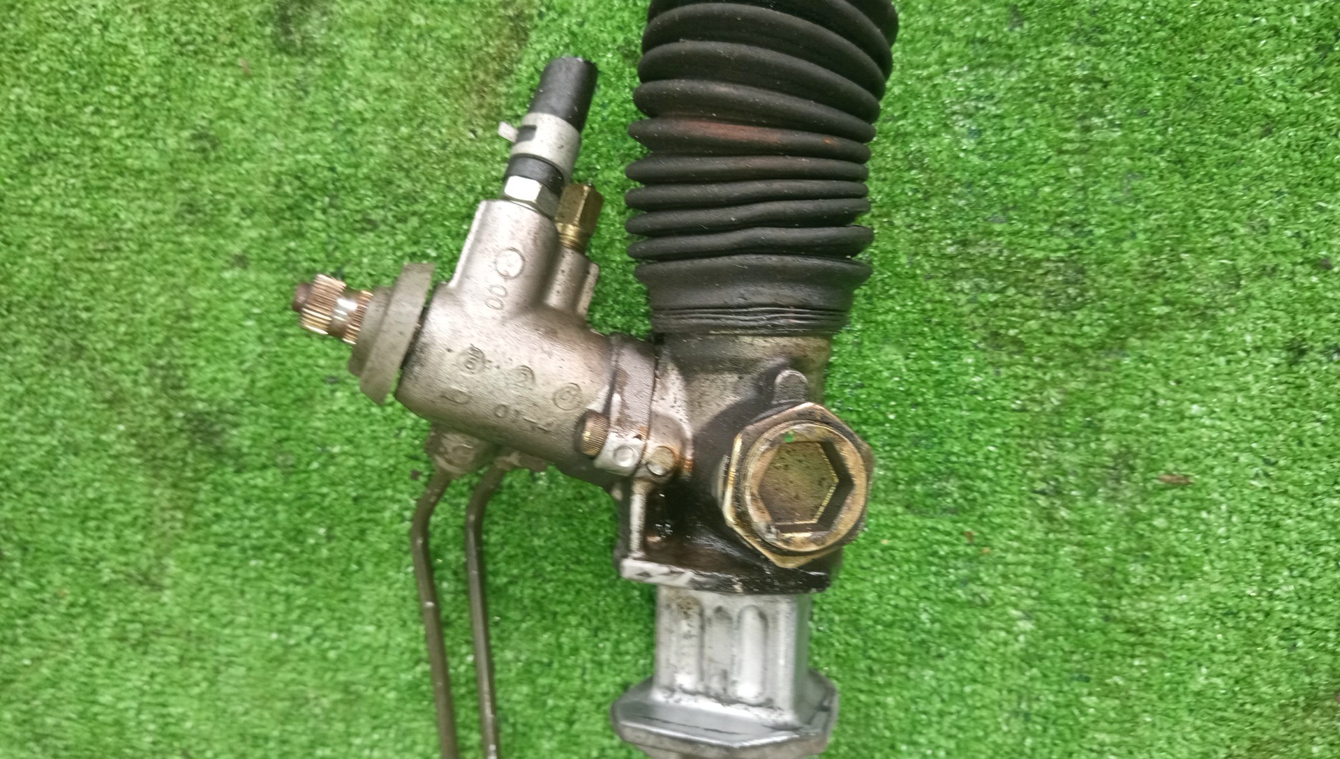 Рулевая рейка передняя NISSAN AVENIR, EXPERT SW11, W11, PW11, RW11, VEW11, VW11 CD20ET, QG18DE, SR20DE, QR20DE, YD22DD 3 ракурс