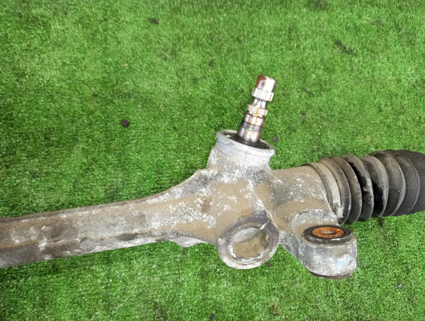 Рулевая рейка передняя TOYOTA COROLLA FIELDER, COROLLA  AXIO ZRE142G, NZE141G, NZE141, ZRE142 2ZR-FAE, 2ZR-FE, 1NZ-FE 3 ракурс