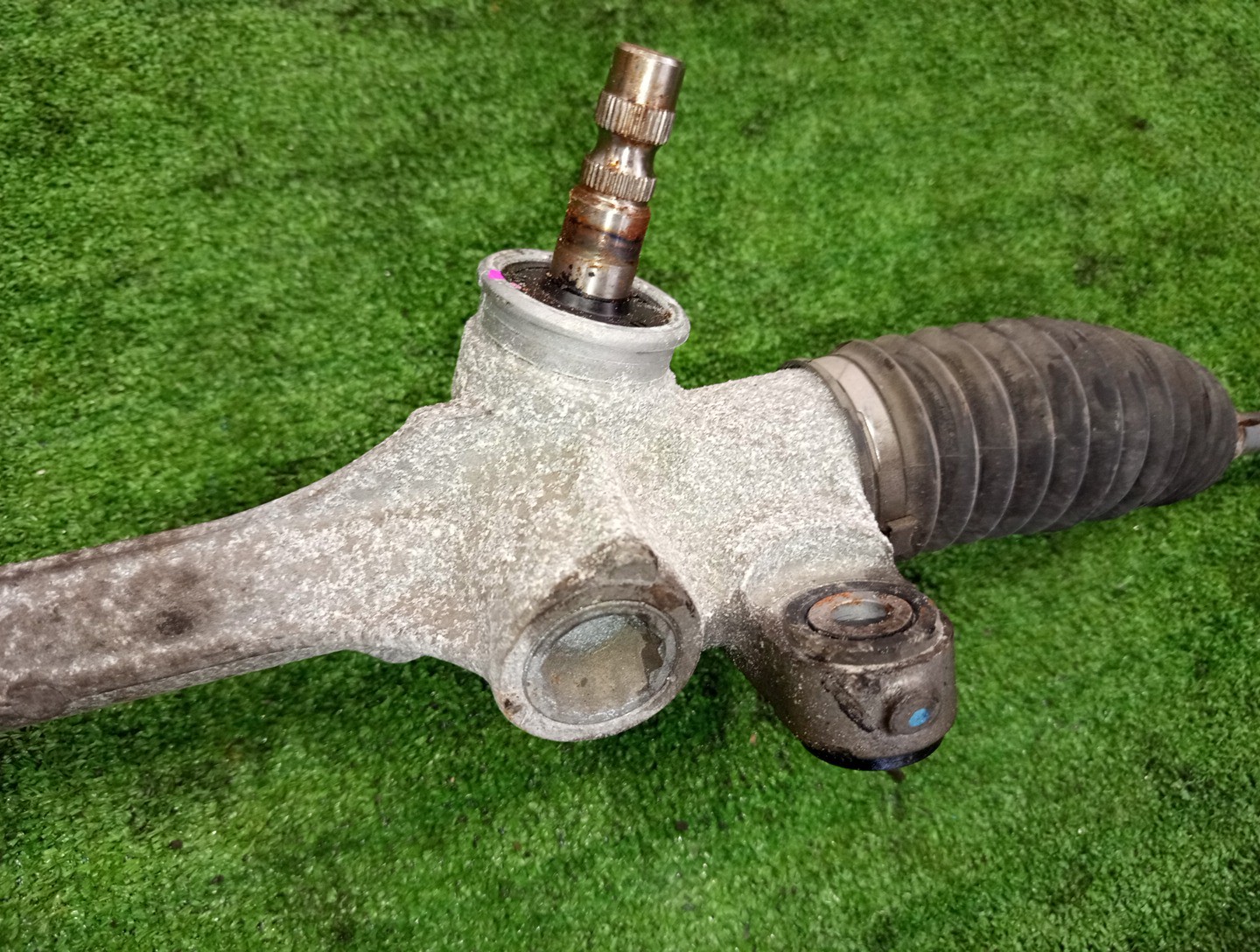 Рулевая рейка передняя TOYOTA COROLLA FIELDER, COROLLA  AXIO ZRE142G, NZE141G, NZE141, ZRE142 2ZR-FAE, 2ZR-FE, 1NZ-FE 3 ракурс