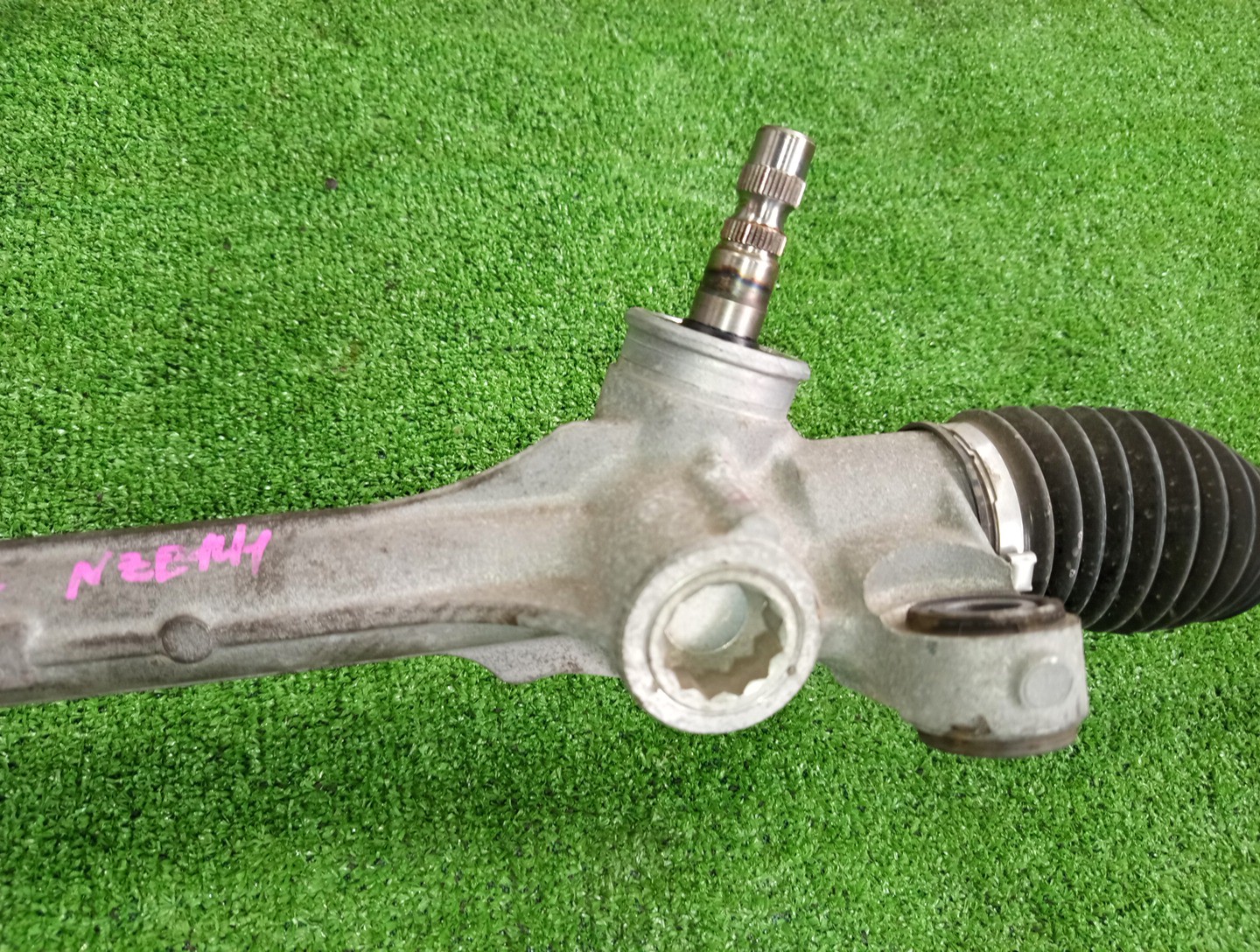 Рулевая рейка передняя TOYOTA COROLLA FIELDER, COROLLA  AXIO ZRE142G, NZE141G, NZE141, ZRE142 2ZR-FAE, 2ZR-FE, 1NZ-FE 4 ракурс