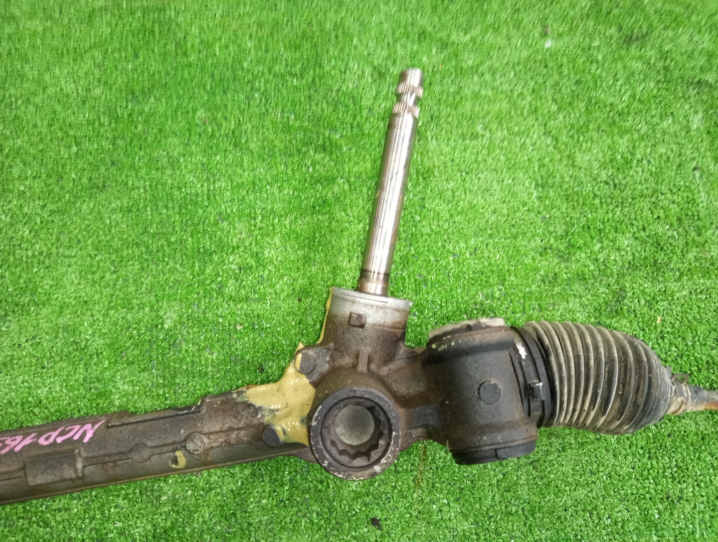 Рулевая рейка передняя TOYOTA PROBOX NCP165V 1NZ-FE 3 ракурс