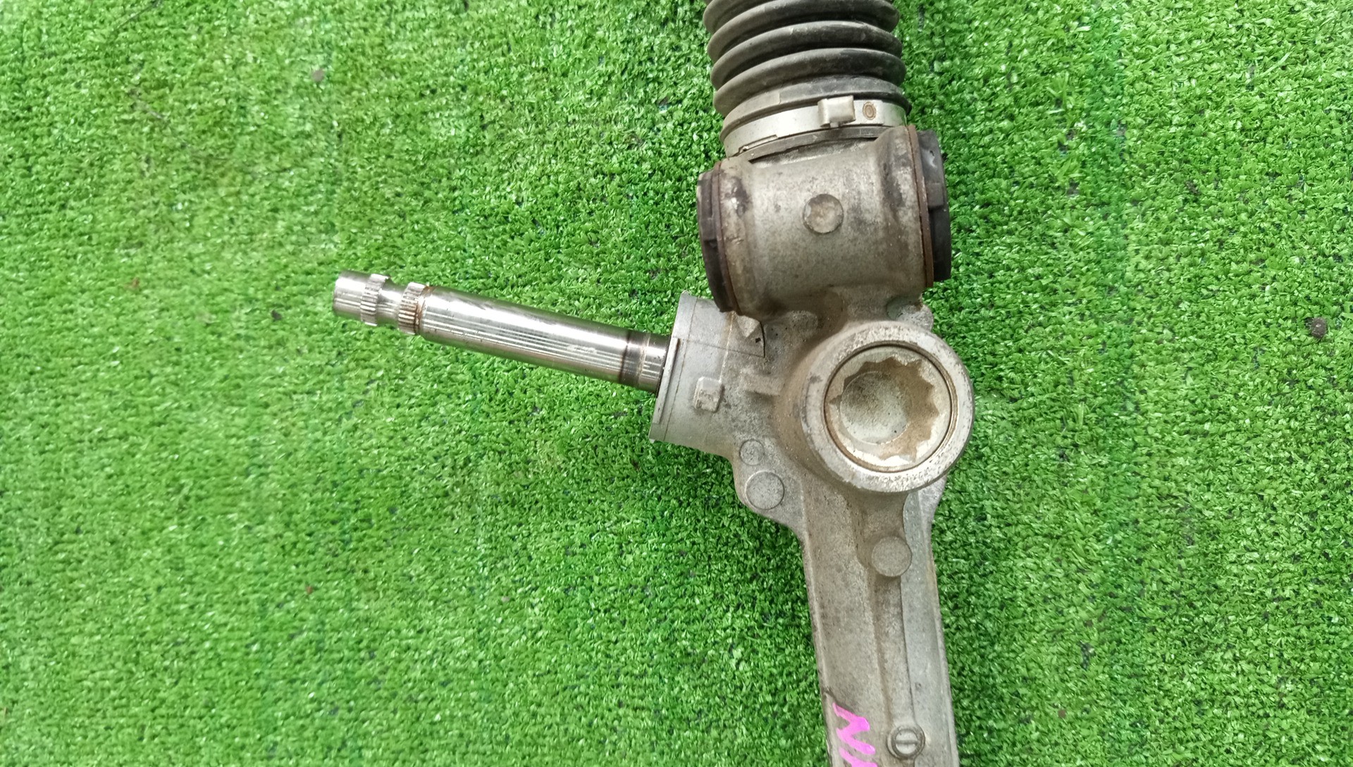 Рулевая рейка передняя TOYOTA PROBOX NCP165V 1NZ-FE 3 ракурс