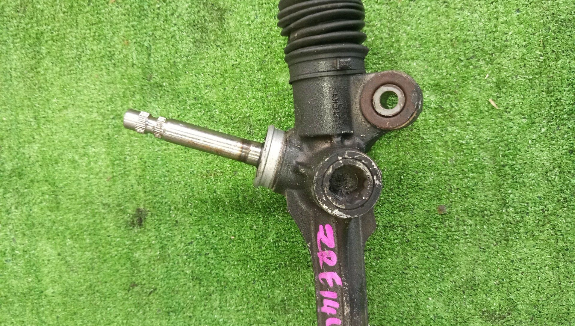 Рулевая рейка передняя TOYOTA AXIO, COROLLA FIELDER, COROLLA  AXIO, FIELDER NZE144, ZRE144, ZRE144G, NZE144G 1NZ-FE, 2ZR-FAE, 2ZR-FE 3 ракурс