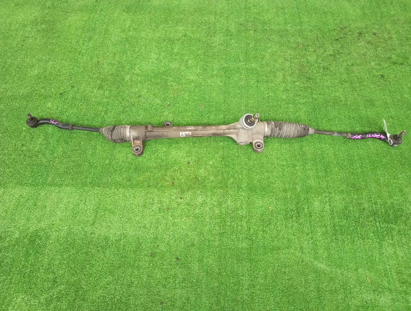 Рулевая рейка передняя TOYOTA COROLLA FIELDER, COROLLA  AXIO ZRE142G, NZE141G, NZE141, ZRE142 2ZR-FAE, 2ZR-FE, 1NZ-FE 1 ракурс