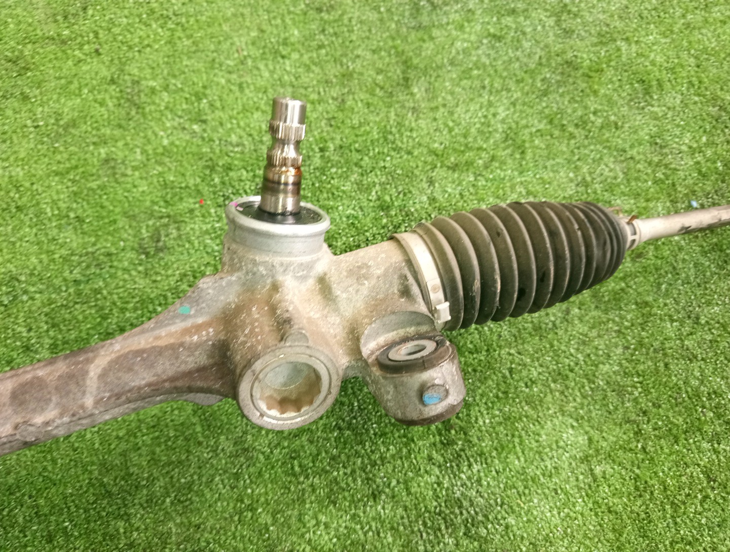 Рулевая рейка передняя TOYOTA COROLLA FIELDER, COROLLA  AXIO ZRE142G, NZE141G, NZE141, ZRE142 2ZR-FAE, 2ZR-FE, 1NZ-FE 3 ракурс