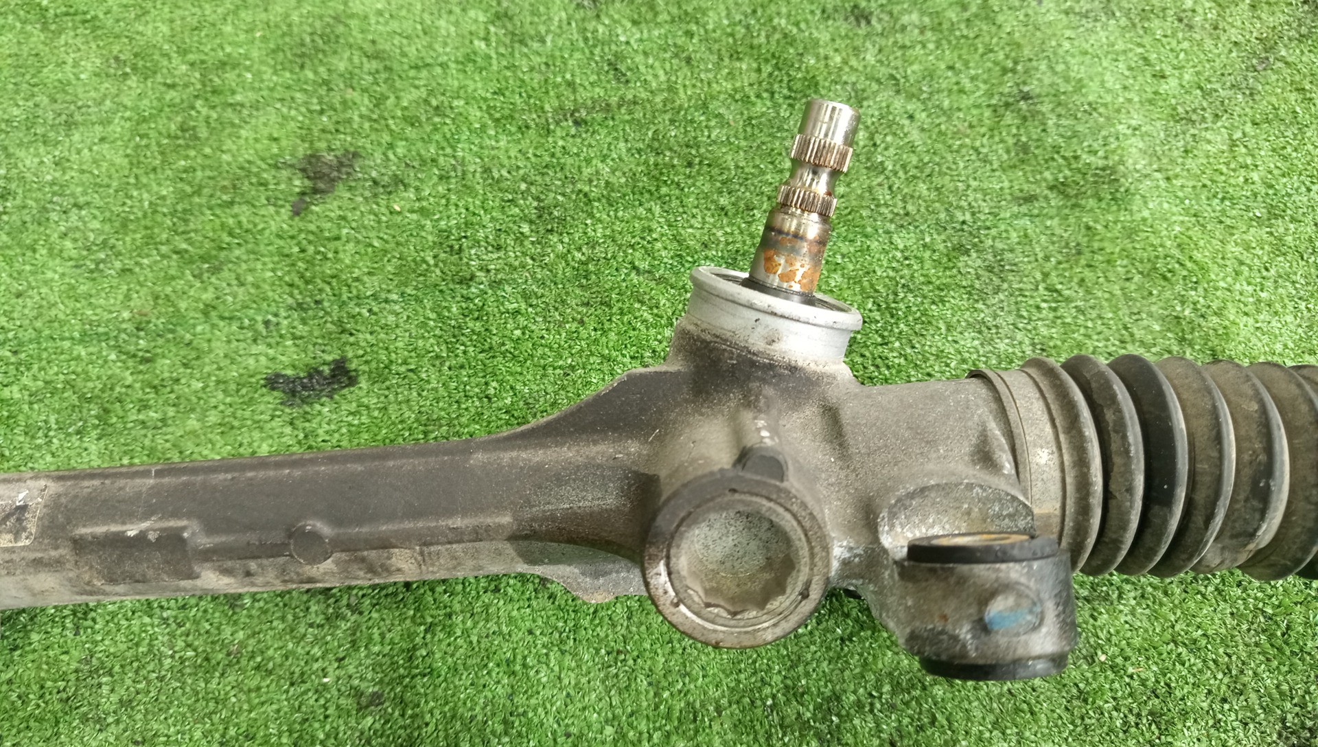 Рулевая рейка передняя TOYOTA COROLLA FIELDER, COROLLA  AXIO ZRE142G, NZE141G, NZE141, ZRE142 2ZR-FAE, 2ZR-FE, 1NZ-FE 3 ракурс