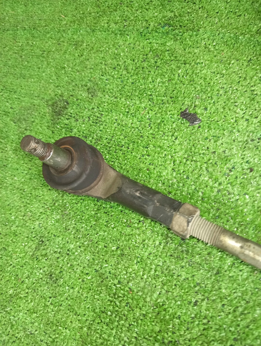 Рулевая рейка передняя MAZDA BONGO, TITAN SK22T, SK82V, SK82T, SK22V, SKF2V, SKP2V, SKP2L, SKP2T, SKF2T, SY56T R2, F8, RF-T, L8, WL 4 ракурс