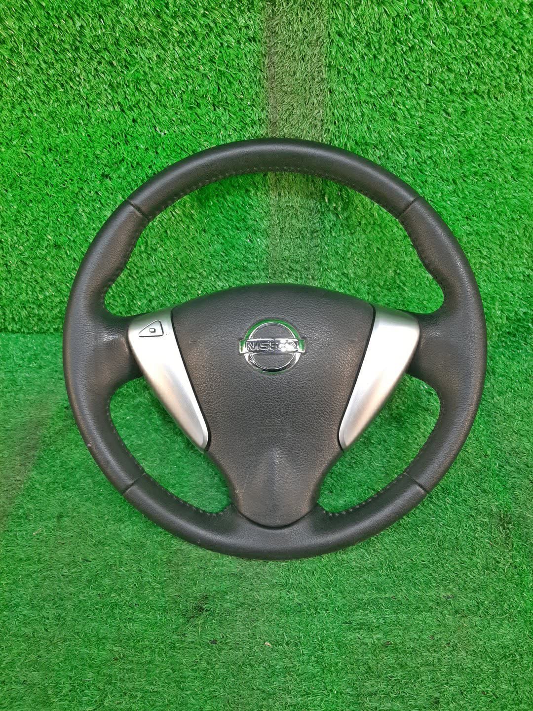 Руль NISSAN SYLPHY TB17 1 ракурс