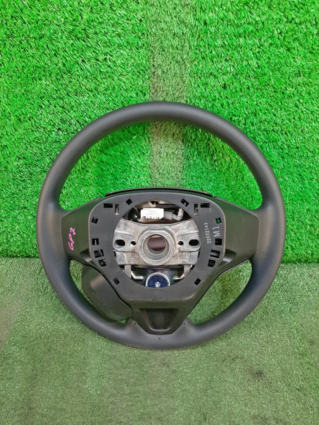 Руль HONDA SHUTTLE GP7, GP8, GK8, GK9 2 ракурс