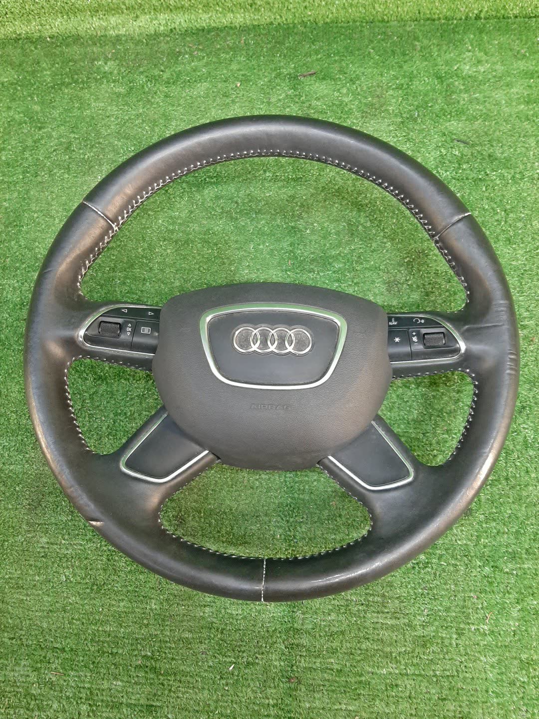 Руль AUDI Q3 8UB 1 ракурс