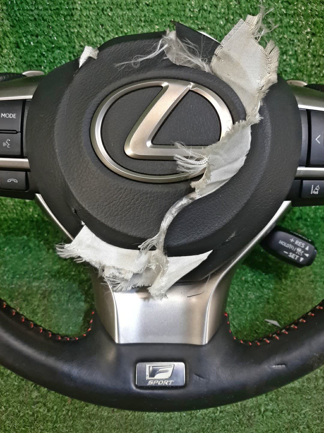 Руль LEXUS RX300 AGL20W 2 ракурс