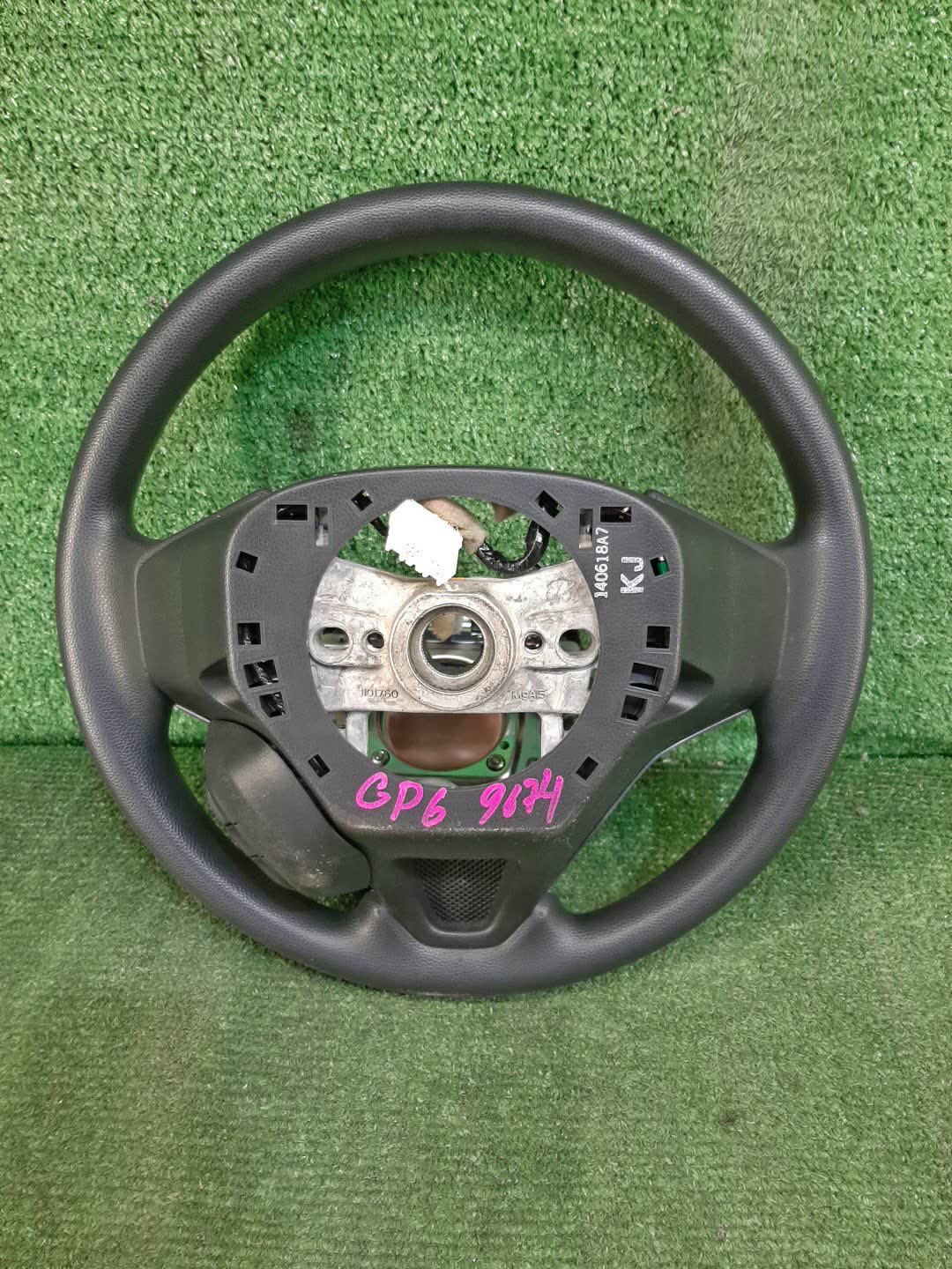 Руль HONDA FIT GP6 2 ракурс