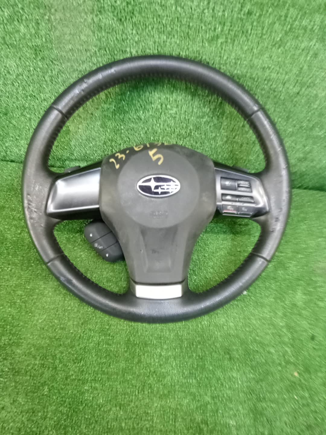 Руль SUBARU IMPREZA GJ7 1 ракурс Руль SUBARU IMPREZA GJ7 1 ракурс