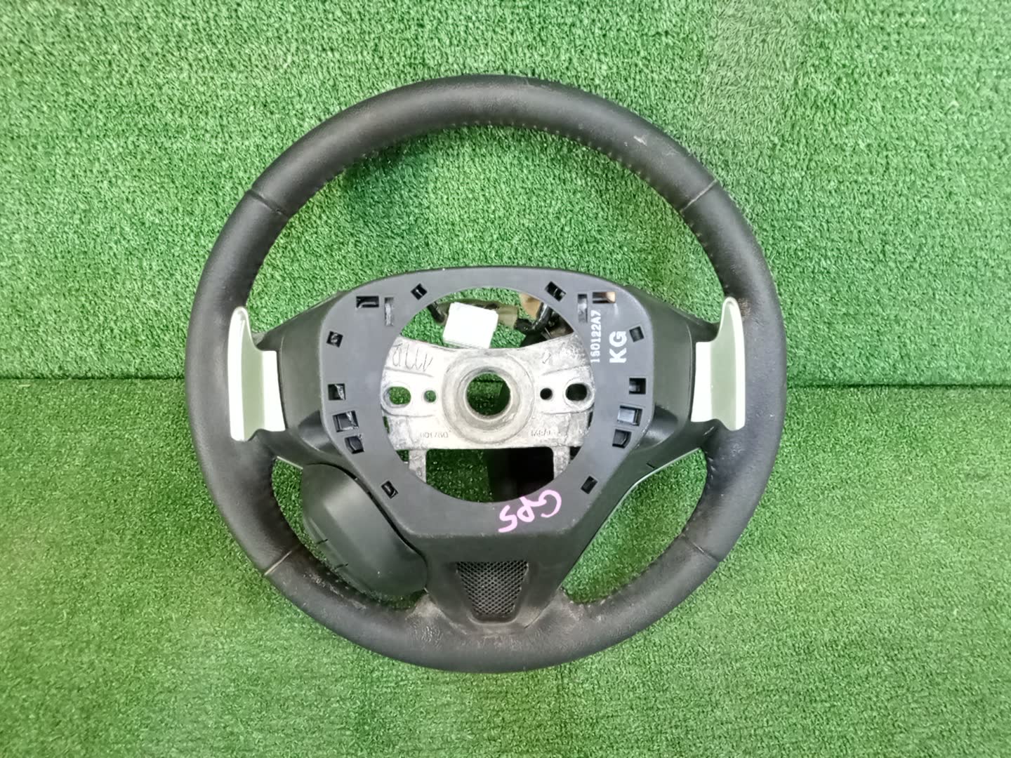 Руль HONDA FIT GP5 2 ракурс