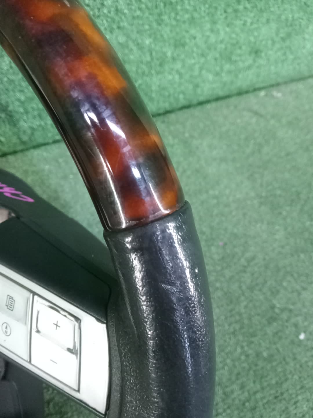 Руль CHRYSLER 300C LX 2 ракурс