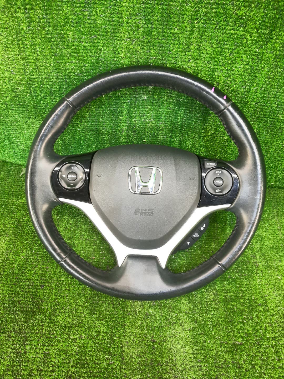 Руль HONDA JADE FR4 1 ракурс