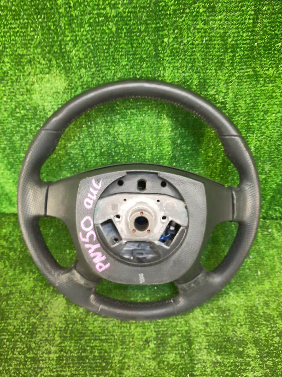 Руль NISSAN FUGA Y50 3 ракурс