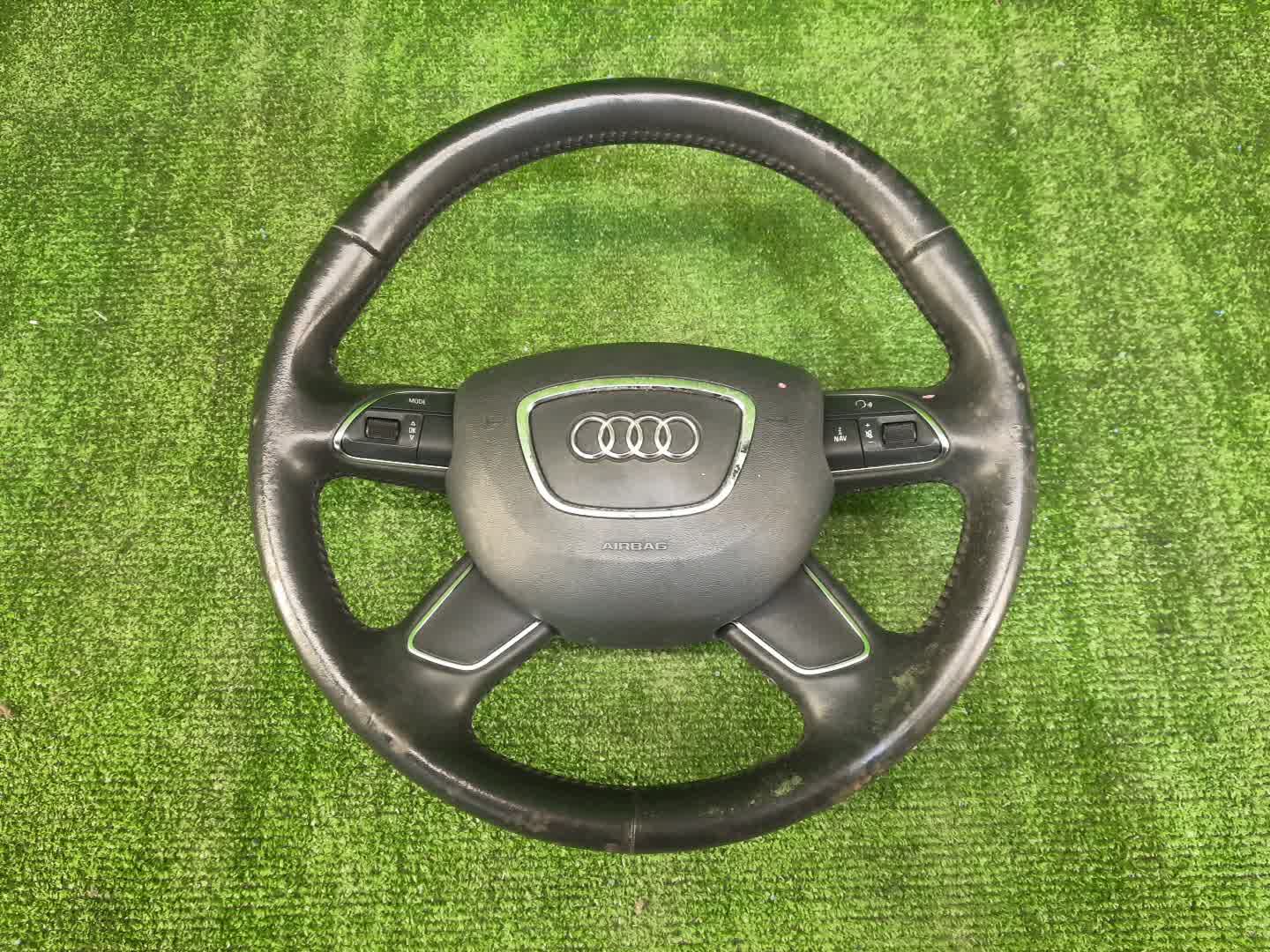 Руль AUDI A6 4G2, C7, 4G5 1 ракурс Руль AUDI A6 4G2, C7, 4G5 1 ракурс