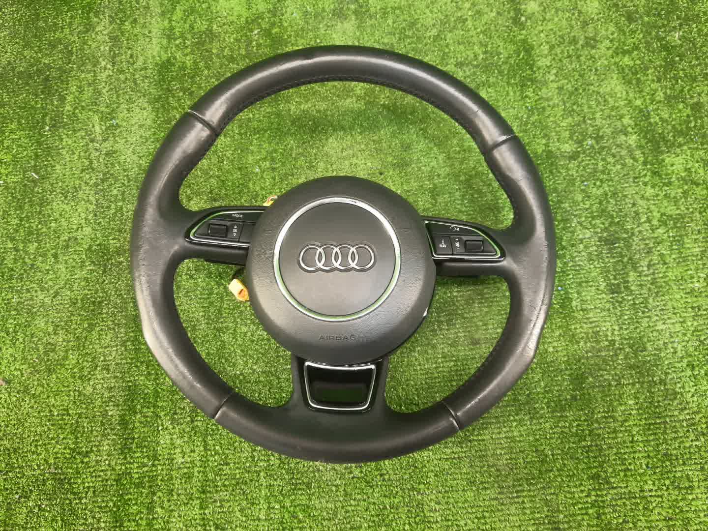 Руль AUDI A3 8V, 8VA, 8V1, 8VS, 8V7 1 ракурс