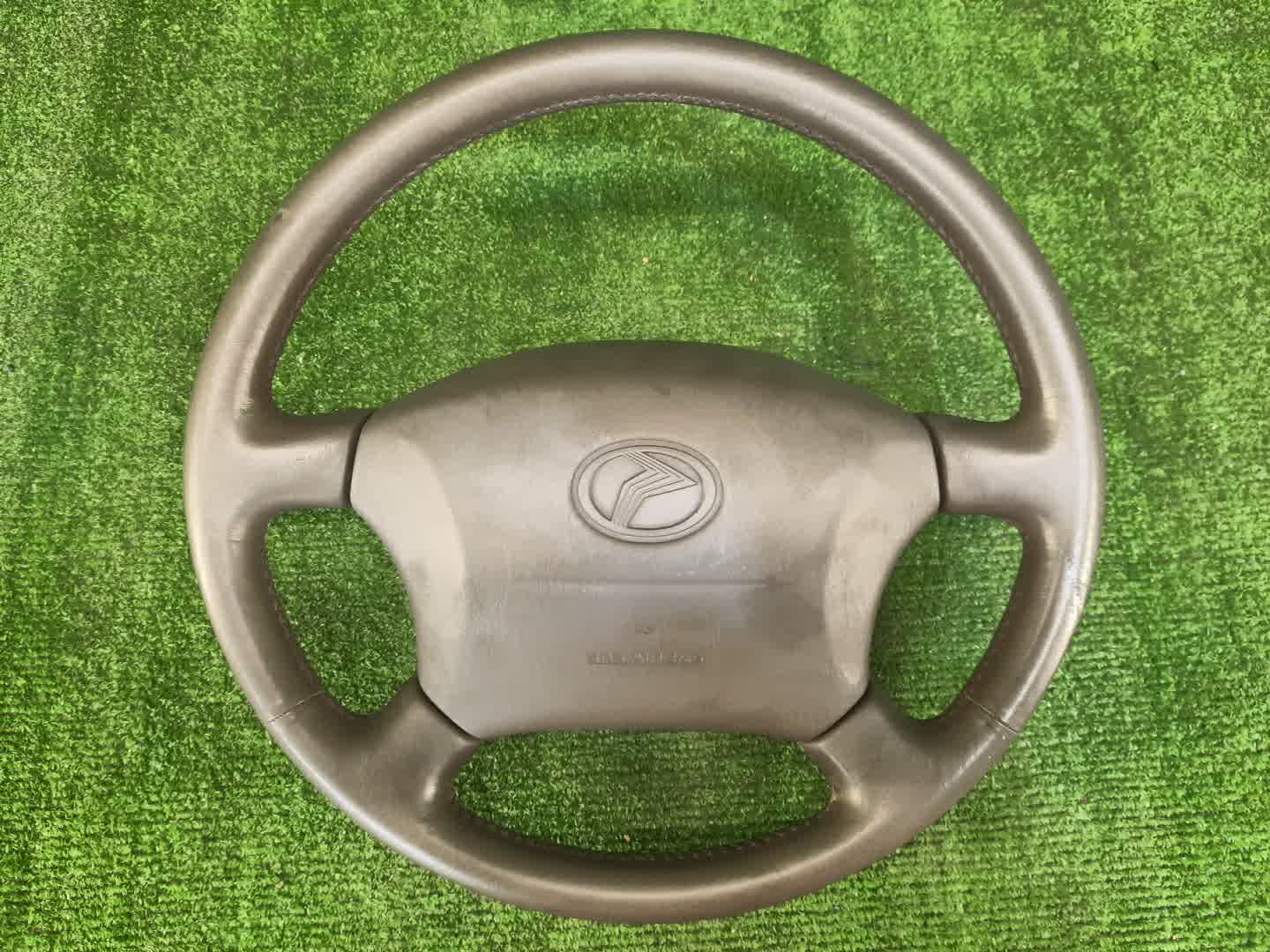Руль TOYOTA PROGRES JCG10 1 ракурс