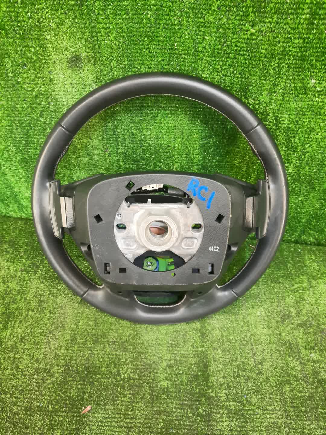 Руль HONDA ODYSSEY RC1 2 ракурс