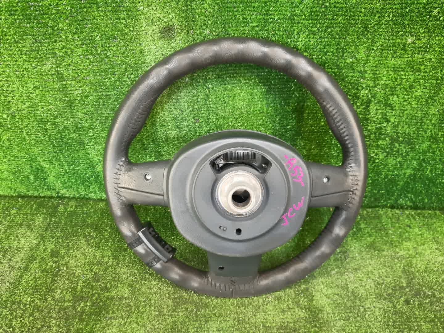 Руль MINI HATCH R53 2 ракурс